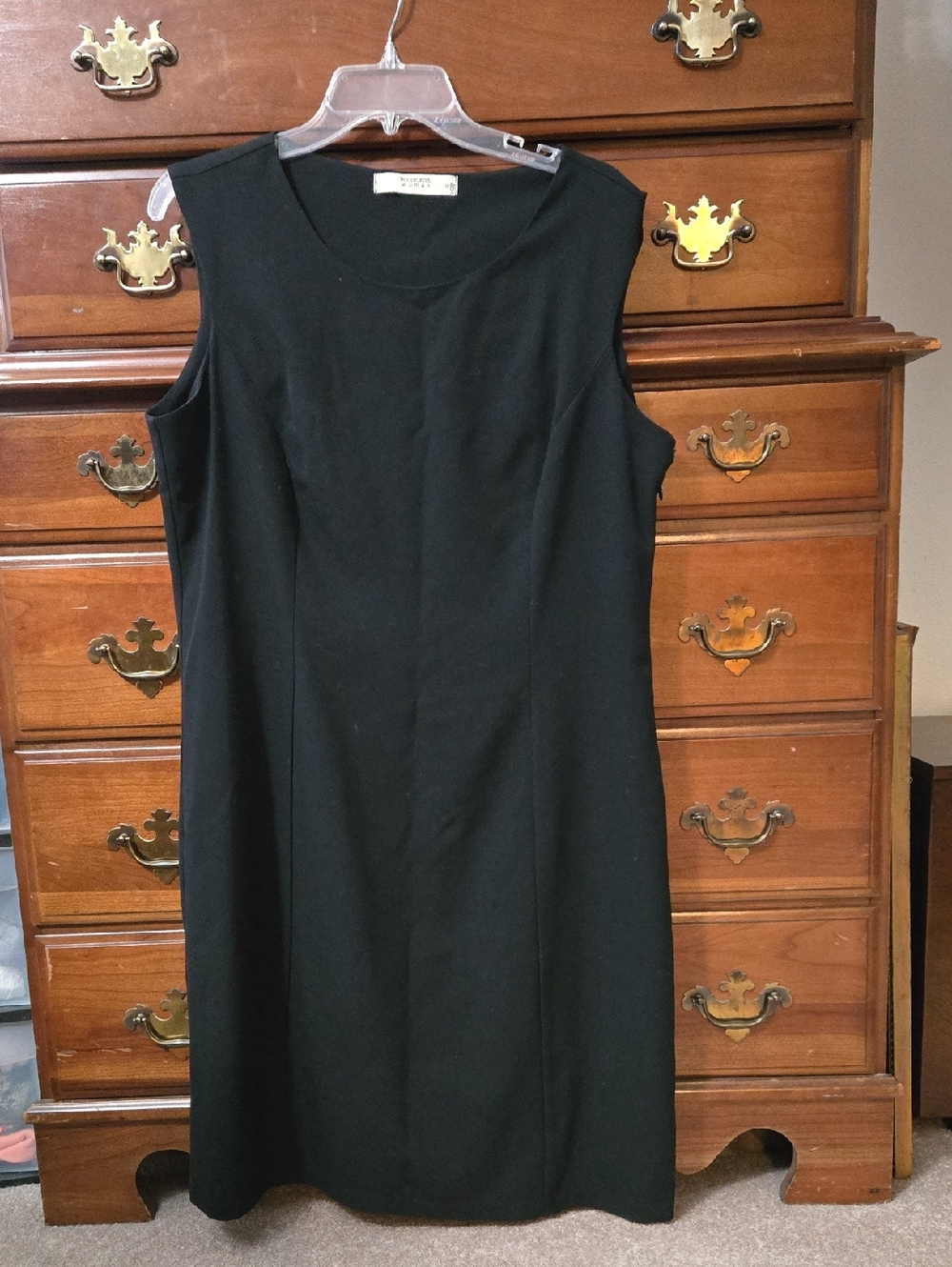 Worth Sleeveless Black Midi Dress